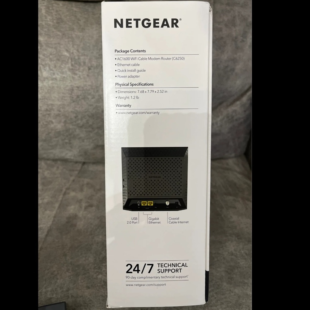netgear AC1600 WiFi Cable Modem Router - Black - Picture 3 of 7